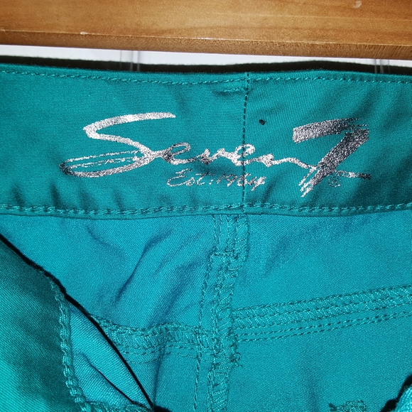 Seven7 Green Sateen Skinny Pants - Picture 4 of 7